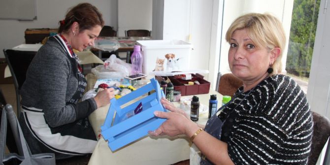 İlk Ahşap Dekoratif Eşyaları Atatürkçü Düşünce Derneği İçin Ürettiler