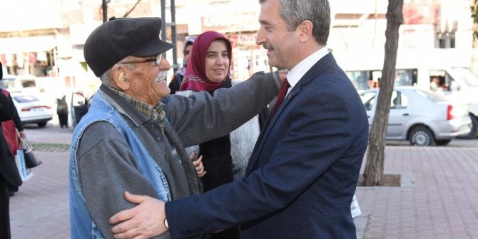 Tahmazoğlu Dumlupınar Mahallesinde Cumhurbaşkanlığı Sistemini Anlattı