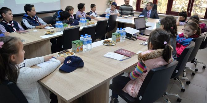 Minik İzcilerden Kent Konseyi’ne Ziyaret