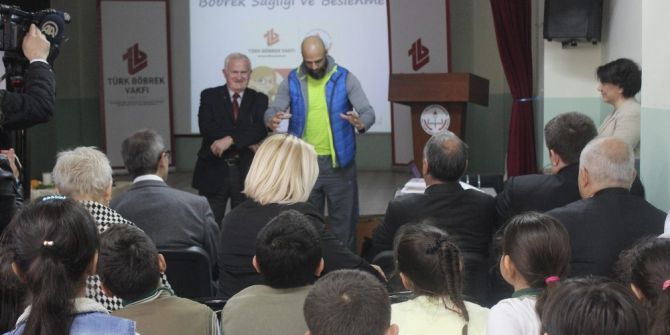 Ünlü Manken, Oyuncu Ve Güreşçi Hasan Yıldızoğlu: "Survivor Başarımın Sebebi ’Sokak Oyunları’"