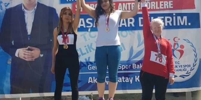 Diyarbakırlı Görme Engelli Serap’ın Büyük Başarısı