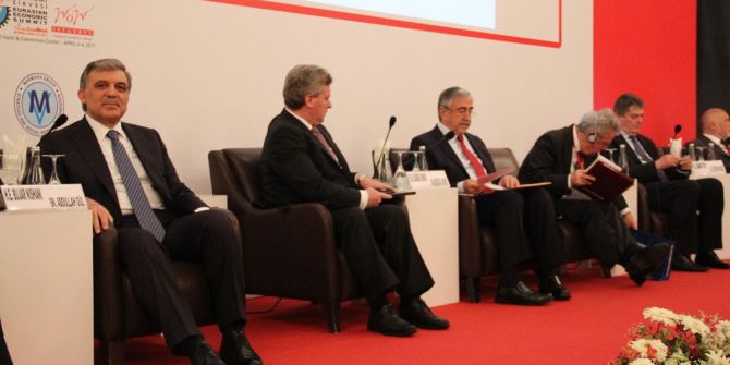 Abdullah Gül’den Siyasi Partilere Övgü