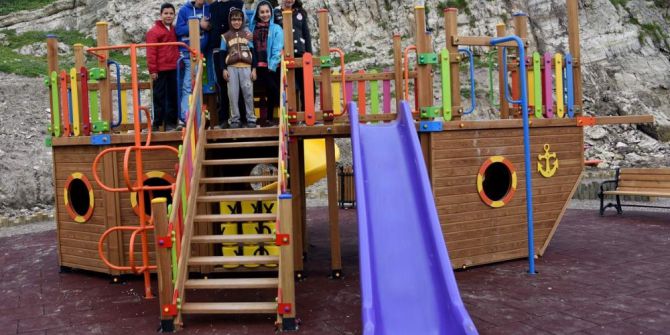 Aliağa’da Parklara Modern Dokunuş