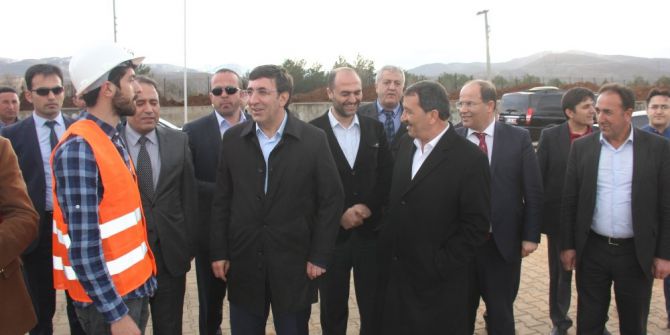 Ak Parti Genel Başkan Yardımcısı Yılmaz Bingöl’de