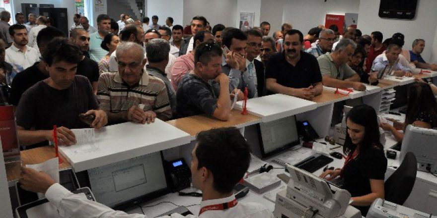 Ak Parti Antalya Teşkilatından Dayanışma Kampanyasına Destek