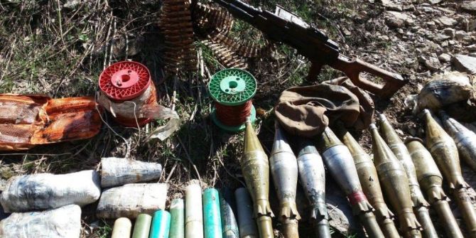 Hakkari’de Pkk Sığınağı Ele Geçirildi