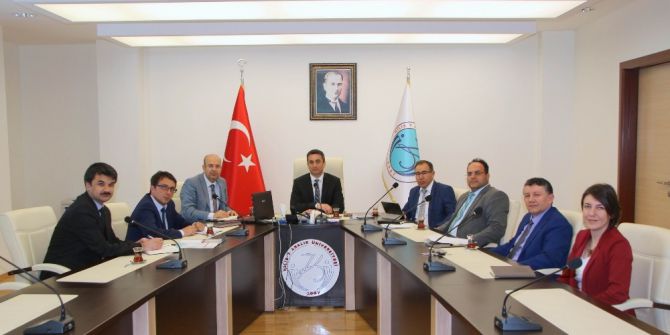 Üniversitede Stratejik Plan Toplantısı Yapıldı