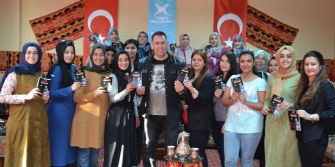 Yıldız: “Ülkemizin Geleceği Gençlerin Avuçlarında”