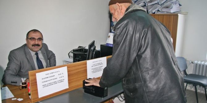 Sungurlu’da Çipli Kimlik Kartına 3 Bin 937 Kişi Başvurdu