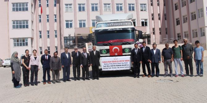 Öğrencilerden Cerablus’a Yardım