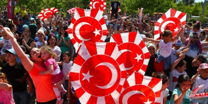 Bornova’da Gökyüzü Uçurtma Dolacak