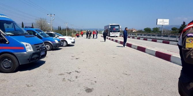 Teknik Direktör, Maça Giden Eski Takımının Otobüsünü Haciz Ettirdi