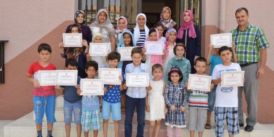 İlim Yayma Cemiyetinin Yaz Okulu Sona Erdi