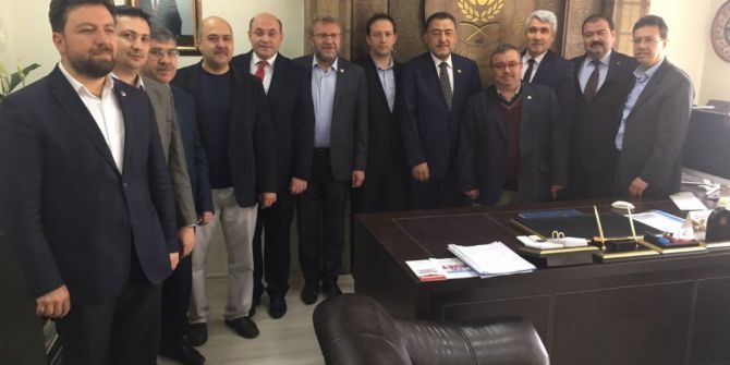 Başkan Ali Çetinbaş: Eğitim-bir-sen Üyelerine ’Evet’ Kararları İçin Teşekkür Ediyorum