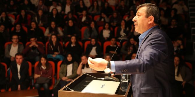 Başkan Karabacak, Gençlerle Buluştu