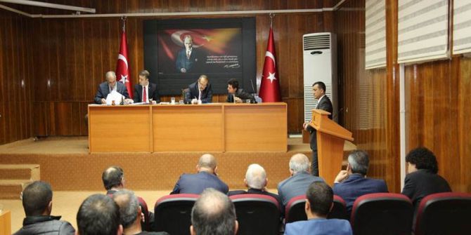 Vali Yavuz Vatandaşları Dinledi