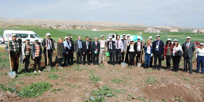 Şanlıurfa’daki Açıköğretim Öğrencilerine Başarı Belgeleri Takdim Edildi