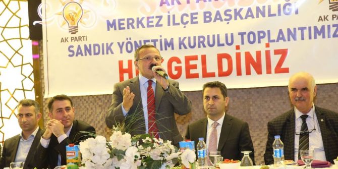 Tokat’ta Ak Parti Sandık Yönetim Kurulu Toplantısı