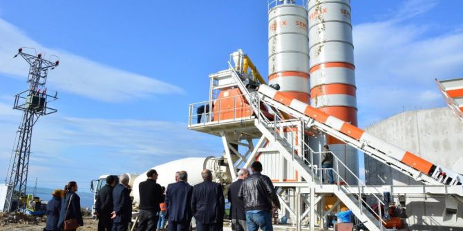 Lapseki Belediyesi Beton Üretimine Başladı