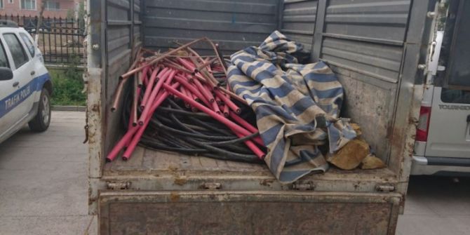450 Bin Tl Değerinde İnşaat Kablosu Çalan 6 Kişi Tutuklandı