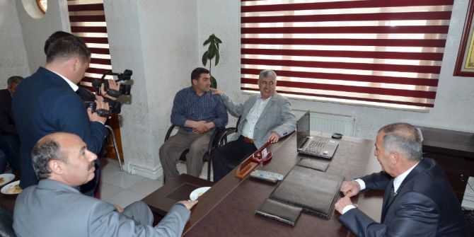 Polat Bakkallar Odası Yönetimini Ziyaret Etti