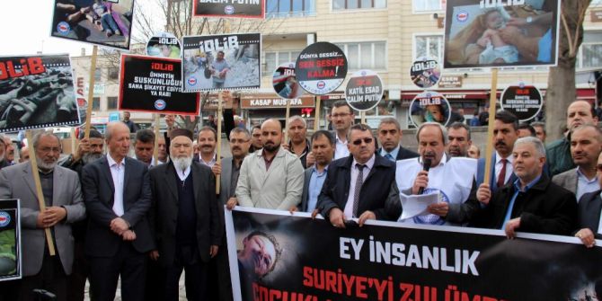 Suriye’de Hayatını Kaybedenler İçin Gıyabi Cenaze Namazı Kılındı