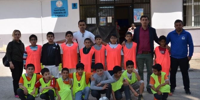 Yunusemre’de Sınıflar Yarışıyor