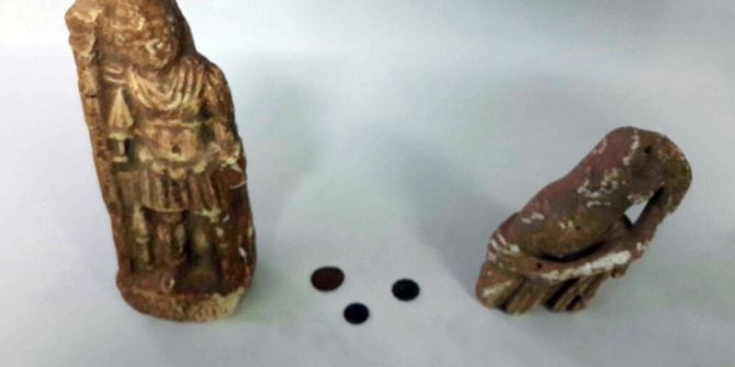 Jandarmanın Yol Uygulamasında Tarihi Eser Ele Geçirildi