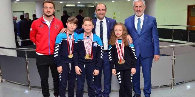 Yıldırım’ın ‘Altın’ Çocuklarına Ödül