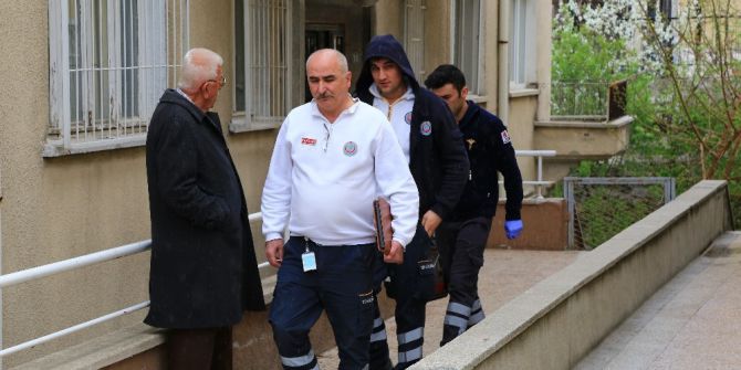 Üniversiteli Genç Kız Evinde Ölü Bulundu