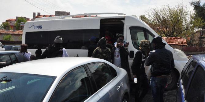 Çanakkale’de 58 Mülteci Yakalandı