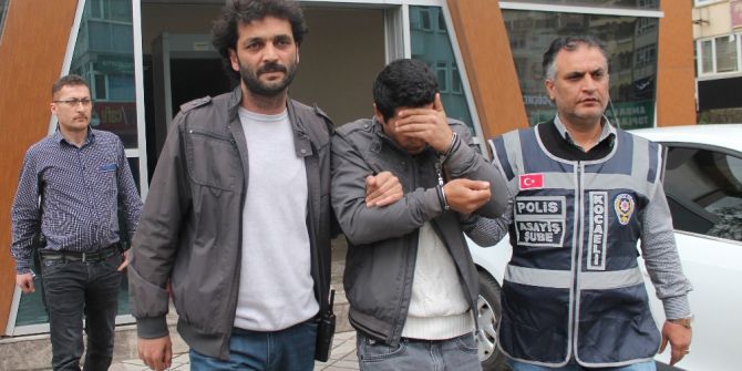 Kredi Kartı Borcu İçin Marketi Soyan Hırsız Yakalandı