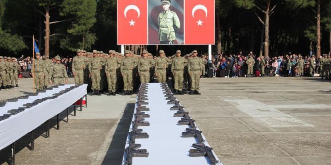 Alaşehir’de Bin 716 Acemi Asker Yemin Etti