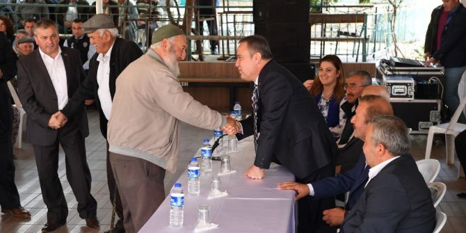 Başkan Böcek, Doyran’da Büyük İlgiyle Karşılandı