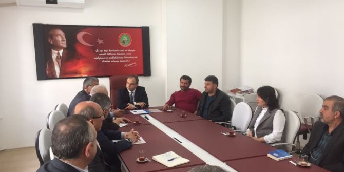 Turhal İnsan Hakları Komisyonu Suriye’yi Kınadı