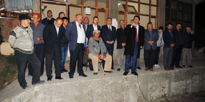 Çakır Gündüz Mahalle Akşam Köylerde ‘Evet’ E Destek İstedi