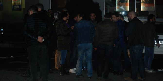 Beykoz’da Hayır Pankartı Asan Chp’lilere Kuru Sıkı Tabanca İle Ateş Açıldı