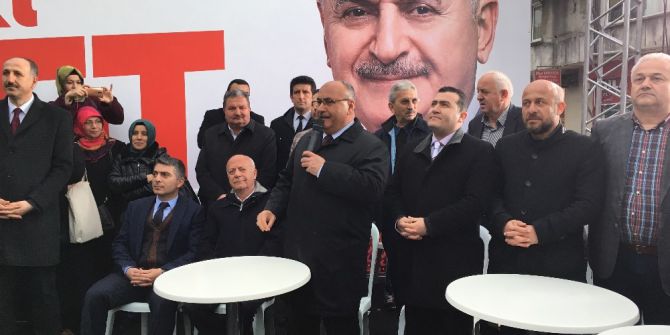 Ümraniye 15 Temmuz Şehitler Meydanı’nda ‘Evet Kafe’ Açıldı