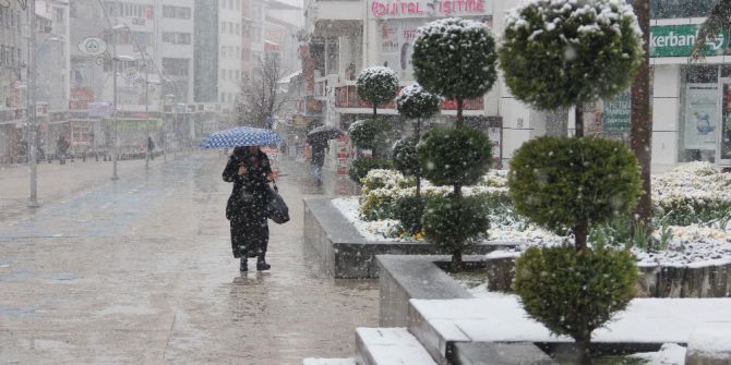 Bolu’da Kar Yağışı