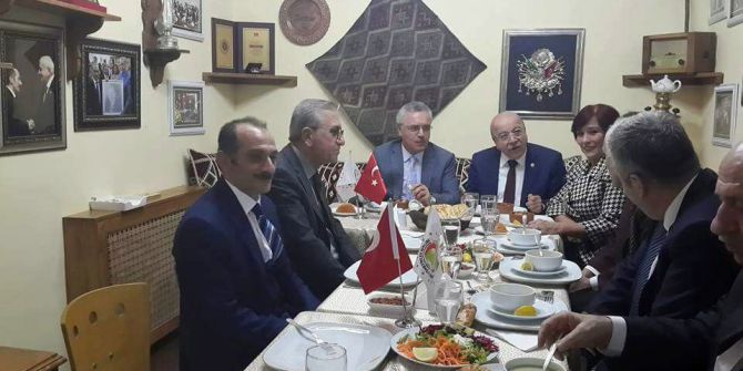 Eski Chp’li Yeni Anayasaya ’Evet’ Dedi