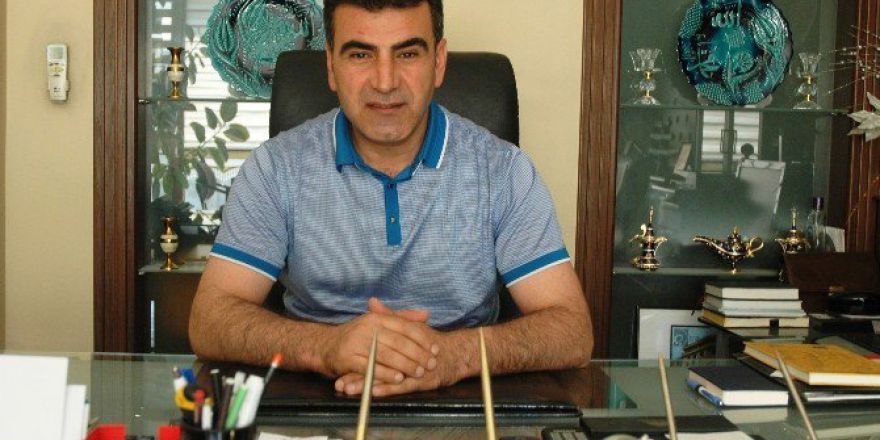 Özdek: “Emlak Sektörü Darbe Üstüne Darbe Aldı”