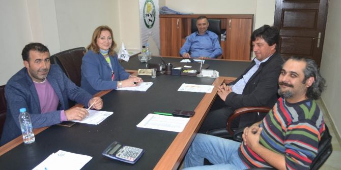 Süt Destekleri Yattı