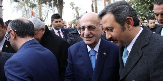 Tbmm Başkanı İsmail Kahraman, Hereke Halı Fabrikasını Ziyaret Etti