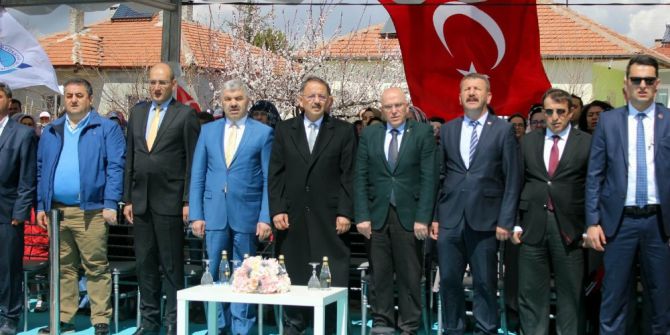 Çevre Ve Şehircilik Bakanı Mehmet Özhaseki: