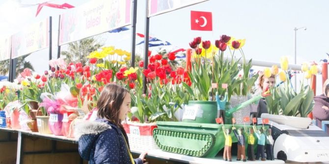 15 Temmuz’u Laleler İle Anlattılar