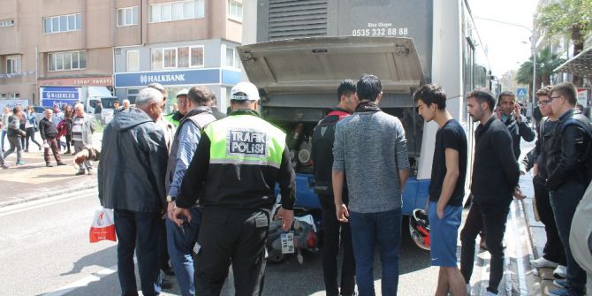 Trafiğe Kapalı Yolda Kaza