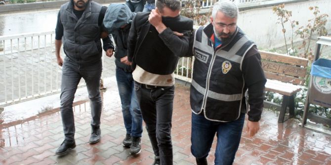 Akü Hırsızları Adliyeye Sevk Edildi