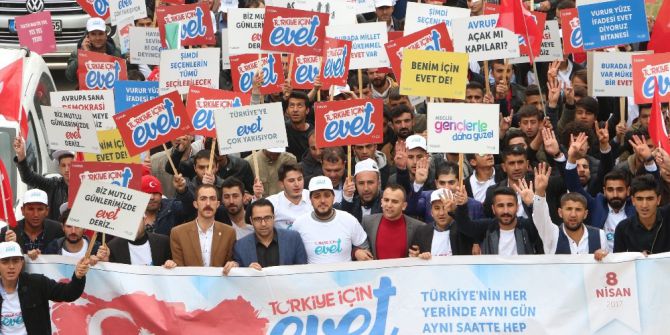 Tügva’nın ’Evet’ Yürüyüşü, Şırnak Sokaklarını İnletti