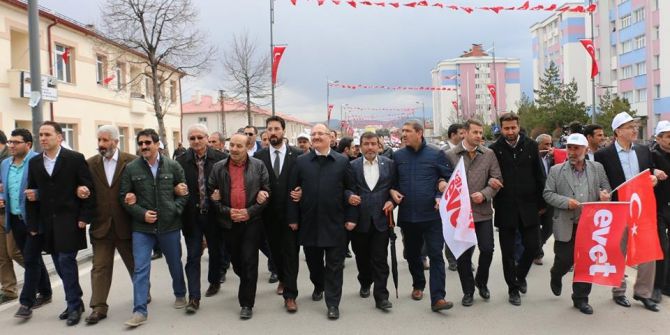 Tügva’dan ’Türkiye İçin Evet’ Yürüyüşü