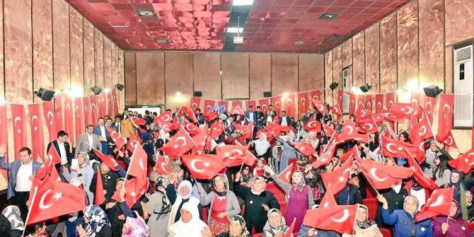 Bakan Çelik: "16 Nisanda Türkiye’nin Geleceğini Oylayacağız"